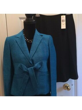 KASPER Black Skirt blue jacket suit cocktail formal special occasion dressy